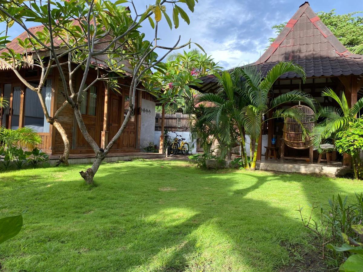Nature Villa Gili Trawangan Exterior photo