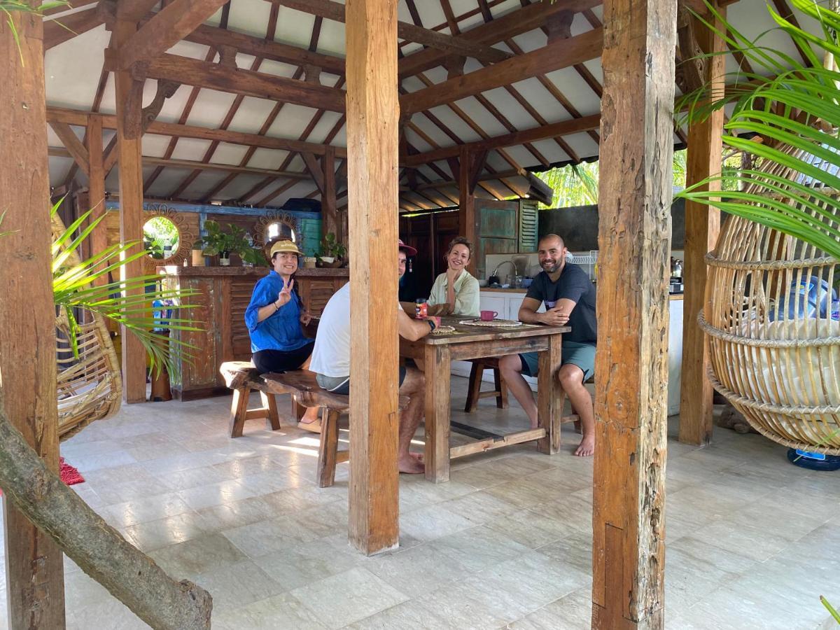 Nature Villa Gili Trawangan Exterior photo